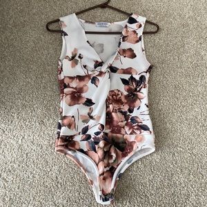 Fashion nova floral bodysuit
